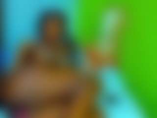 Live cam show with MelodyBae - Ebony on Big Tits | colombia