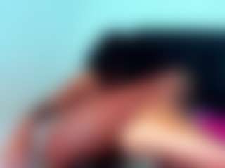 Live cam show with MelodyBae - Living Room on googirlz