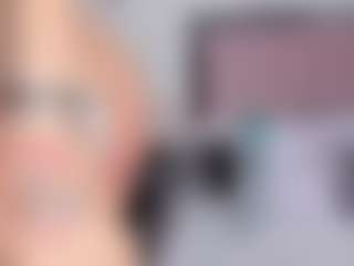Live cam show with MiaPearls - Thong on Fit Hotties