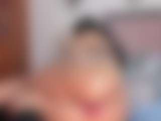 Live cam show with MiaPearls - Red Hair Amateur on madthumbs