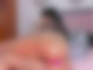Live cam show with MiaPearls - Tattoos on Free Soda