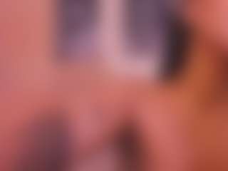 Live cam show with Tori Cross - Erotic Dance on Free Soda