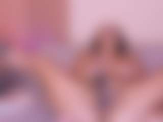 Tori Cross's Live Sex Cam Show