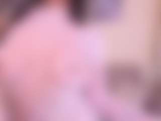 Live cam show with Tori Cross - Big Tits on CamClone