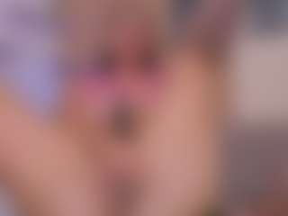 Live cam show with Tori Cross - Latina on Camsoda | colombia