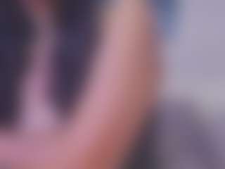 Tori Cross's Live Sex Cam Show