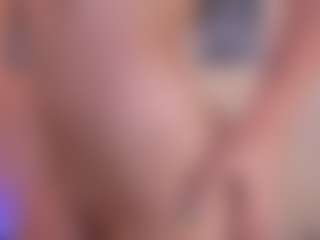 Tori Cross's Live Sex Cam Show