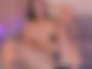 Live cam show with Tori Cross - Erotic Dance on SinfulBabes