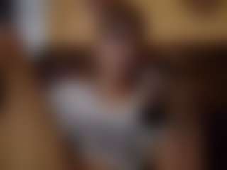 Live cam show with Divathesnakecharmer - Ebony on Gym Cam Girls