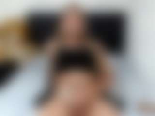 Live cam show with BigCockRoxy - Average on Soda Cam