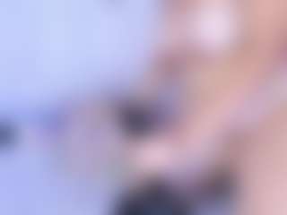Live cam show with DannaaMonroe - Natural on Fapmatic.com