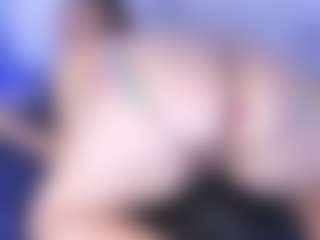 Live cam show with DannaaMonroe - Ass Bouncing on Camming Site