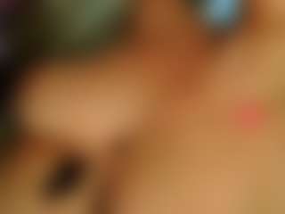 TsPostOphere's Live Sex Cam Show