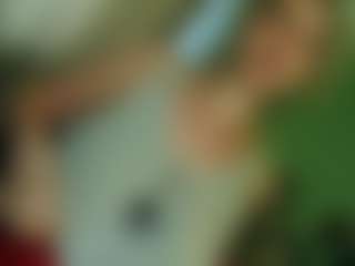 Live cam show with TsPostOphere - English on SinfulBabes