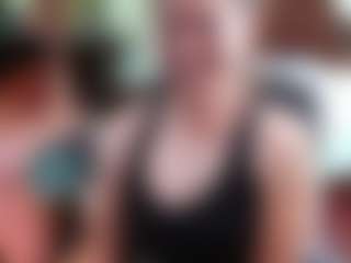thornburyrose's Live Sex Cam Show