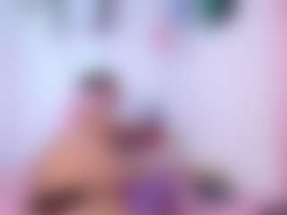 Live cam show with Emily - Amateur on xxxlivecams.org