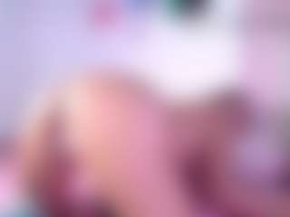 Live cam show with Emily - Facial Piercings on sexylivex.com