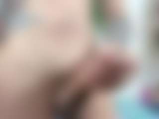 Queenramona-hot's Live Sex Cam Show