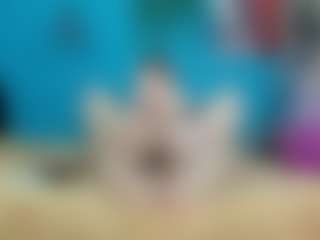 Live cam show with Queenramona-hot - Facial Piercings on Camsoda Late Night