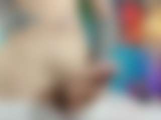 Live cam show with Queenramona-hot - Black Hair on Soda Cam
