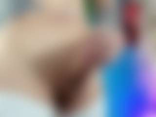 Live cam show with Queenramona-hot - Black Hair on nudelive.tv