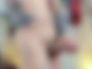 Live cam show with Queenramona-hot - Tattoos on xDating