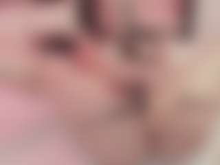 Bellatslatina's Live Sex Cam Show