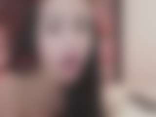Bellatslatina's Live Sex Cam Show