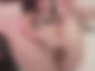 Bellatslatina's Live Sex Cam Show