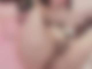Bellatslatina's Live Sex Cam Show