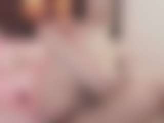 Bellatslatina's Live Sex Cam Show