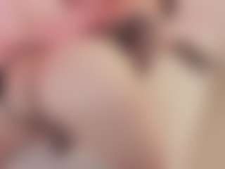 Bellatslatina's Live Sex Cam Show