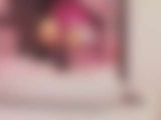 Bellatslatina's Live Sex Cam Show