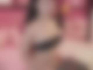 Bellatslatina's Live Sex Cam Show