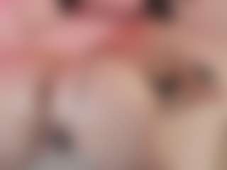 Bellatslatina's Live Sex Cam Show
