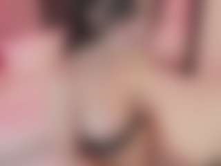 Bellatslatina's Live Sex Cam Show