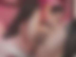 Bellatslatina's Live Sex Cam Show