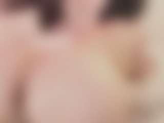 Bellatslatina's Live Sex Cam Show