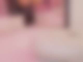 Bellatslatina's Live Sex Cam Show