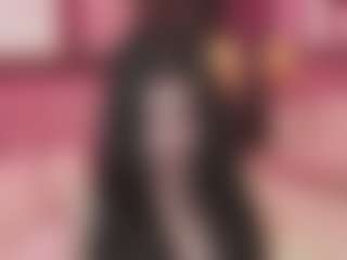 Bellatslatina's Live Sex Cam Show