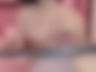Bellatslatina's Live Sex Cam Show