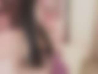 Bellatslatina's Live Sex Cam Show
