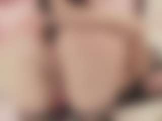 Bellatslatina's Live Sex Cam Show