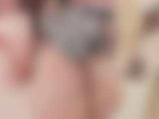 Bellatslatina's Live Sex Cam Show