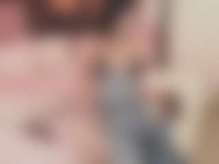 Bellatslatina's Live Sex Cam Show
