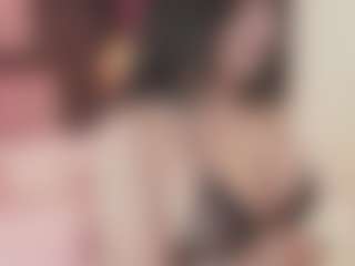 Bellatslatina's Live Sex Cam Show