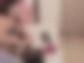 Bellatslatina's Live Sex Cam Show