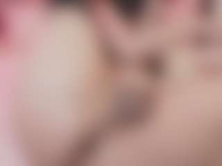 Bellatslatina's Live Sex Cam Show