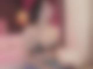 Bellatslatina's Live Sex Cam Show