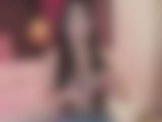 Bellatslatina's Live Sex Cam Show